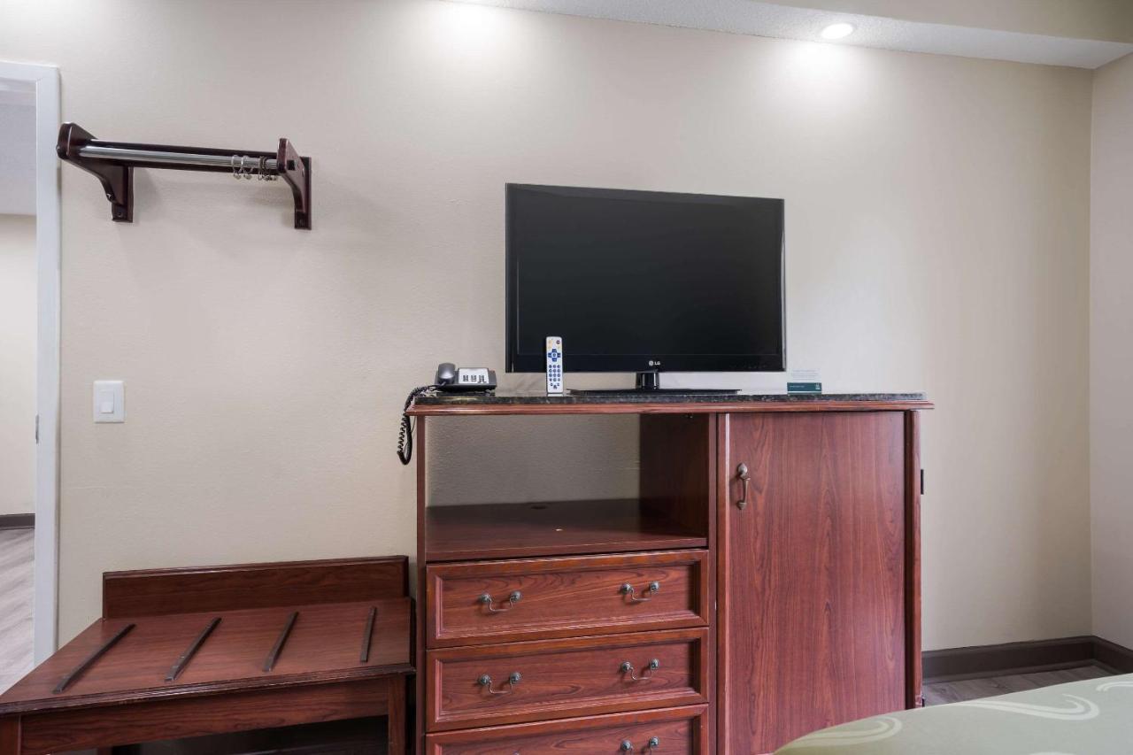 Quality Inn Wilmington Zewnętrze zdjęcie